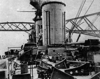 Иллюстрация к книге — Линейные крейсера Англии. Часть IV. 1915-1945 гг. [pic_58.jpg]