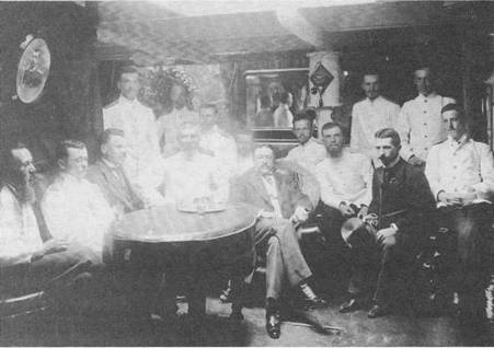 Иллюстрация к книге — На броненосце «Князь Суворов» [pic_42.jpg]