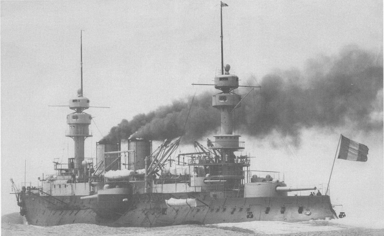 Иллюстрация к книге — Образцовые броненосцы Франции. Часть I. “Жорегибери”. 1891-1934 гг. [img_115.jpg]