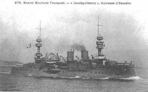 Иллюстрация к книге — Образцовые броненосцы Франции. Часть I. “Жорегибери”. 1891-1934 гг. [img_61.jpg]