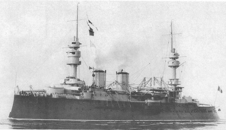 Иллюстрация к книге — Образцовые броненосцы Франции. Часть I. “Жорегибери”. 1891-1934 гг. [img_96.jpg]