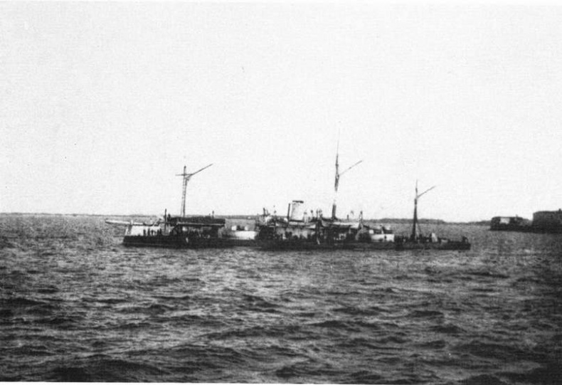 Иллюстрация к книге — Башенные броненосные фрегаты [pic_41.jpg]