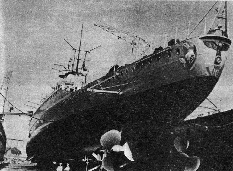 Иллюстрация к книге — Броненосные корабли типа “Дойчланд” [pic_24.jpg]