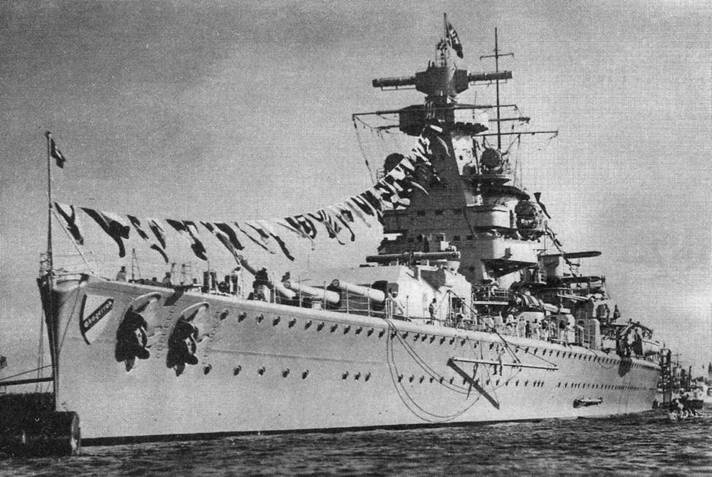 Иллюстрация к книге — Броненосные корабли типа “Дойчланд” [pic_87.jpg]