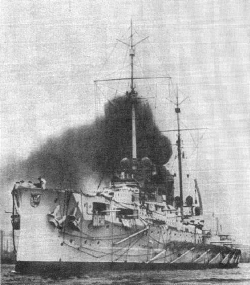 Иллюстрация к книге — Броненосные крейсера “Шарнхорст”, “Гнейзенау” и “Блюхер” (1905-1914) [pic_107.jpg]