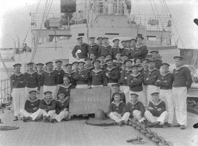 Иллюстрация к книге — Броненосные крейсера “Шарнхорст”, “Гнейзенау” и “Блюхер” (1905-1914) [pic_93.jpg]