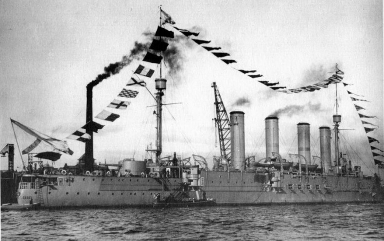 Иллюстрация к книге — Броненосные крейсера типа “Адмирал Макаров”. 1906-1925 гг. [pic_52.jpg]