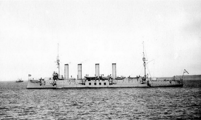 Иллюстрация к книге — Броненосные крейсера типа “Адмирал Макаров”. 1906-1925 гг. [pic_72.jpg]