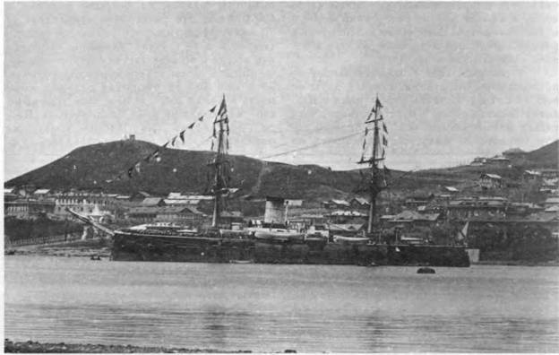 Иллюстрация к книге — Броненосный крейсер “Адмирал Нахимов” [pic_5.jpg]