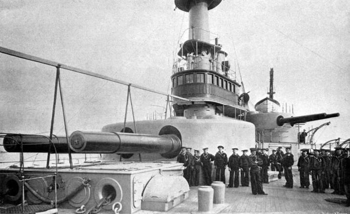 Иллюстрация к книге — Броненосцы Соединенных Штатов Америки "Мэн", "Техас", "Индиана", "Массачусетс", "Орегон" и "Айова" [pic_79.jpg]