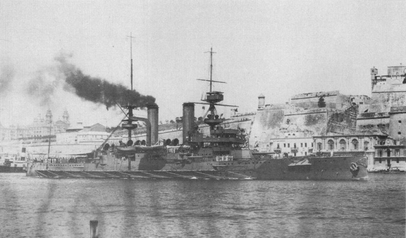 Иллюстрация к книге — Броненосцы типов “Центурион”, “Ринаун” и “Трайомф”. 1890-1920 гг. [pic_111.jpg]