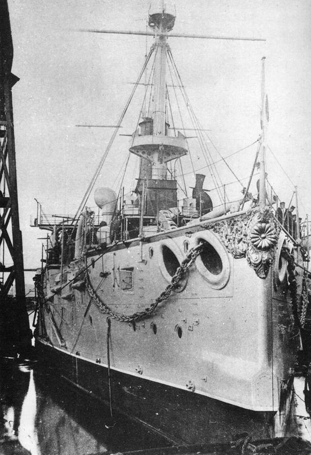 Иллюстрация к книге — Броненосцы Японии. [pic_99.jpg]