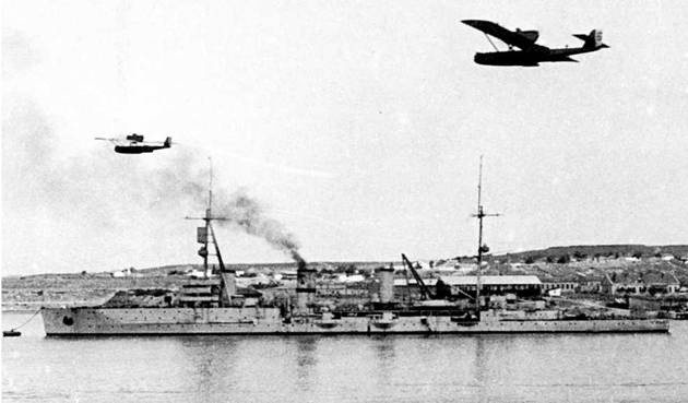 Иллюстрация к книге — Гвардейский крейсер «Красный Кавказ». [pic_100.jpg]