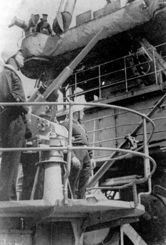 Иллюстрация к книге — Гвардейский крейсер «Красный Кавказ». [pic_130.jpg]