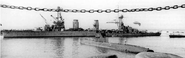 Иллюстрация к книге — Гвардейский крейсер «Красный Кавказ». [pic_151.jpg]