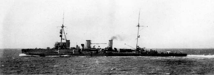 Иллюстрация к книге — Гвардейский крейсер «Красный Кавказ». [pic_64.jpg]