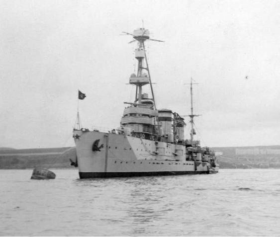 Иллюстрация к книге — Гвардейский крейсер «Красный Кавказ». [pic_73.jpg]