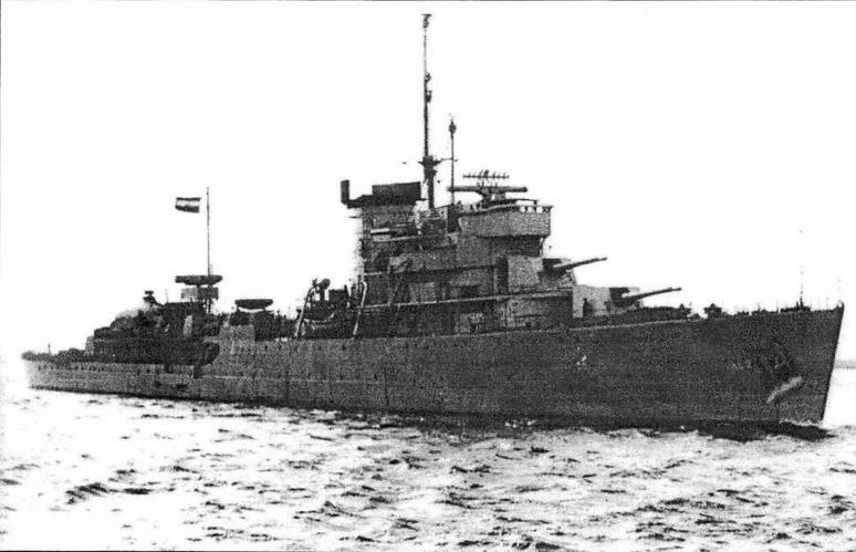 Иллюстрация к книге — Голландские крейсера Второй Мировой войны [img_123.jpg]