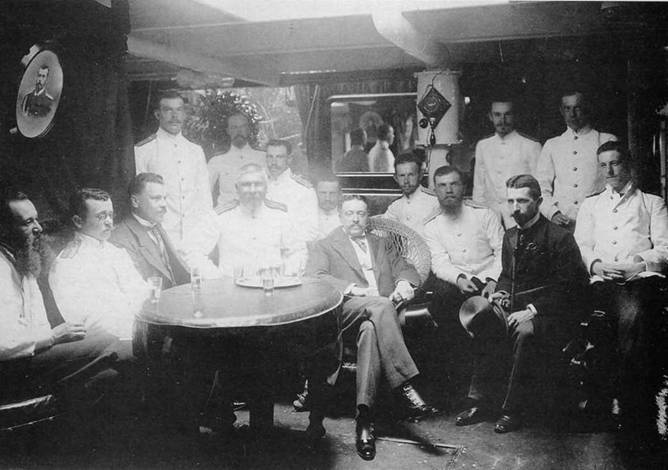 Иллюстрация к книге — Крейсер I ранга "Рюрик" (1889-1904) [pic_140.jpg]