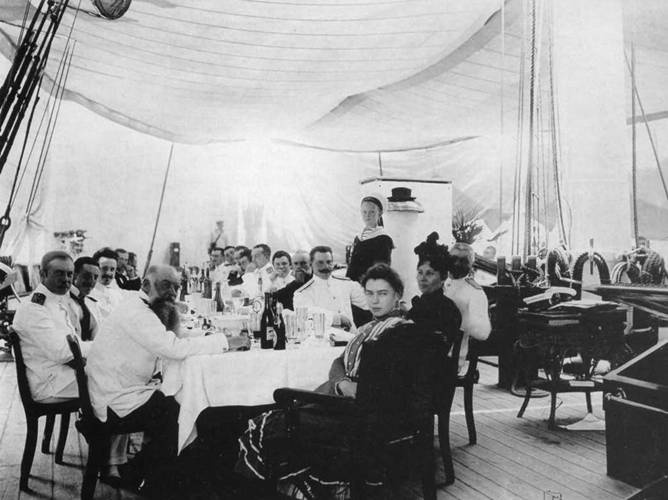 Иллюстрация к книге — Крейсер I ранга "Рюрик" (1889-1904) [pic_150.jpg]