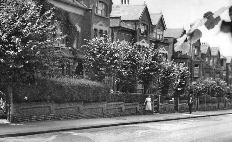 Иллюстрация к книге — Вселенная Стивена Хокинга [i_032.jpg]