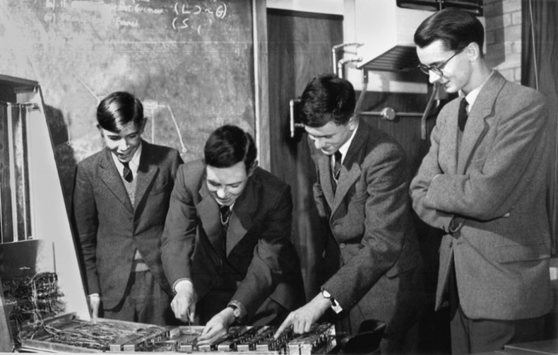 Иллюстрация к книге — Вселенная Стивена Хокинга [i_064.jpg]