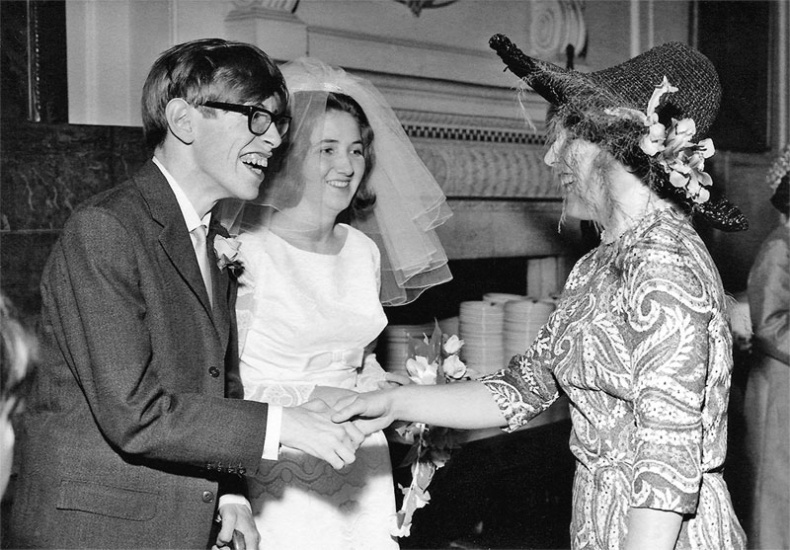 Иллюстрация к книге — Вселенная Стивена Хокинга [i_070.jpg]