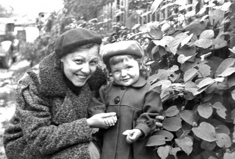 Иллюстрация к книге — Письма из Владимирской тюрьмы [i_025.jpg]