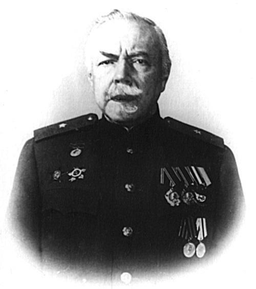 Иллюстрация к книге — Мифы советской эпохи [i_018.jpg]