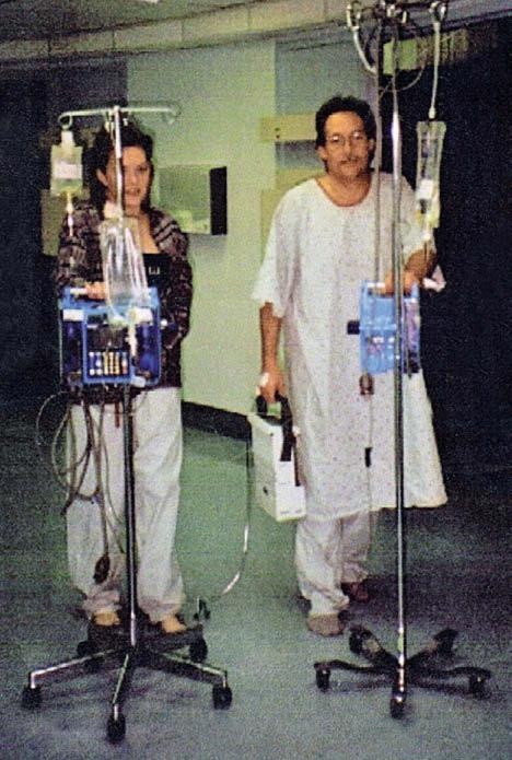 Иллюстрация к книге — Шаг вперед. История девушки, которая, потеряв ноги, научилась танцевать [_07.jpg]