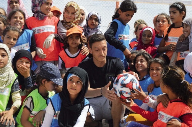 Иллюстрация к книге — Озил. Автобиография [i_011.jpg]