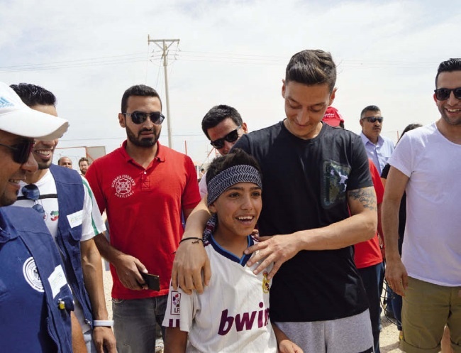 Иллюстрация к книге — Озил. Автобиография [i_012.jpg]