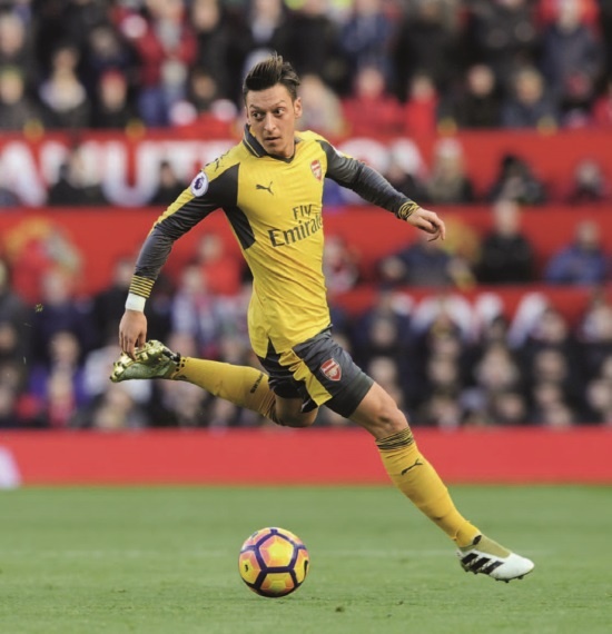 Иллюстрация к книге — Озил. Автобиография [i_024.jpg]