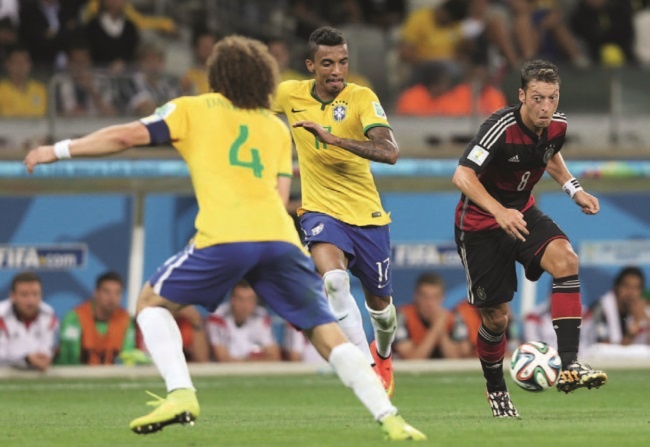 Иллюстрация к книге — Озил. Автобиография [i_031.jpg]