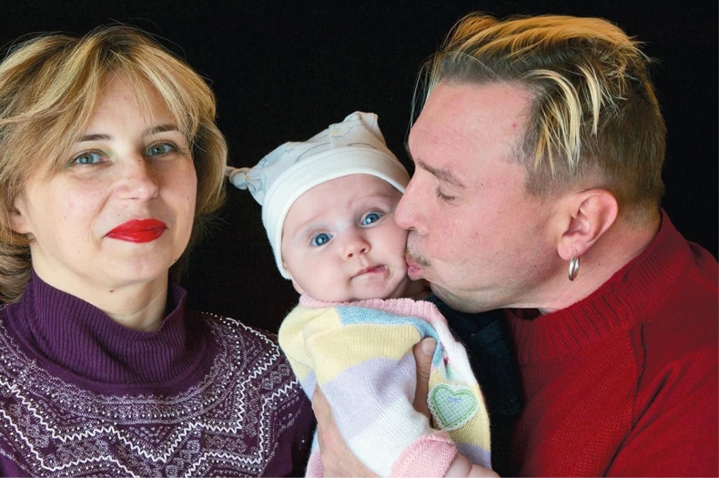 Иллюстрация к книге — Путь Горыныча. Авторизованная биография Гарика Сукачева [i_084.jpg]