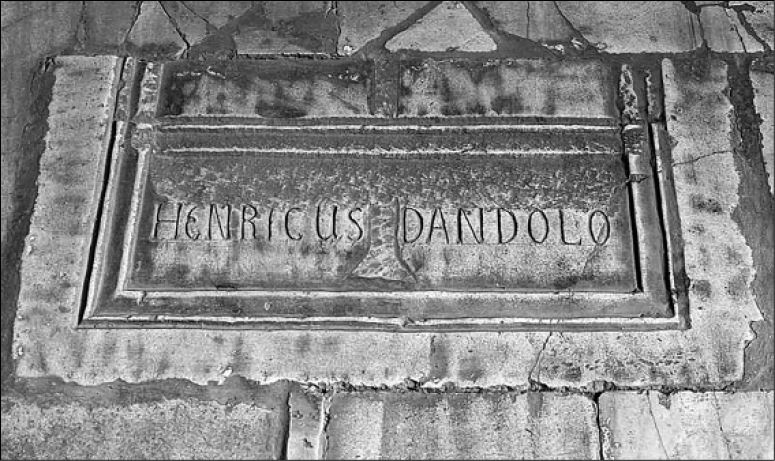 Иллюстрация к книге — Крестоносцы. Первая полная энциклопедия [i_280.jpg]