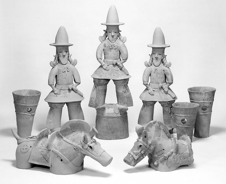 Иллюстрация к книге — Самураи. Первая полная энциклопедия [i_030.jpg]