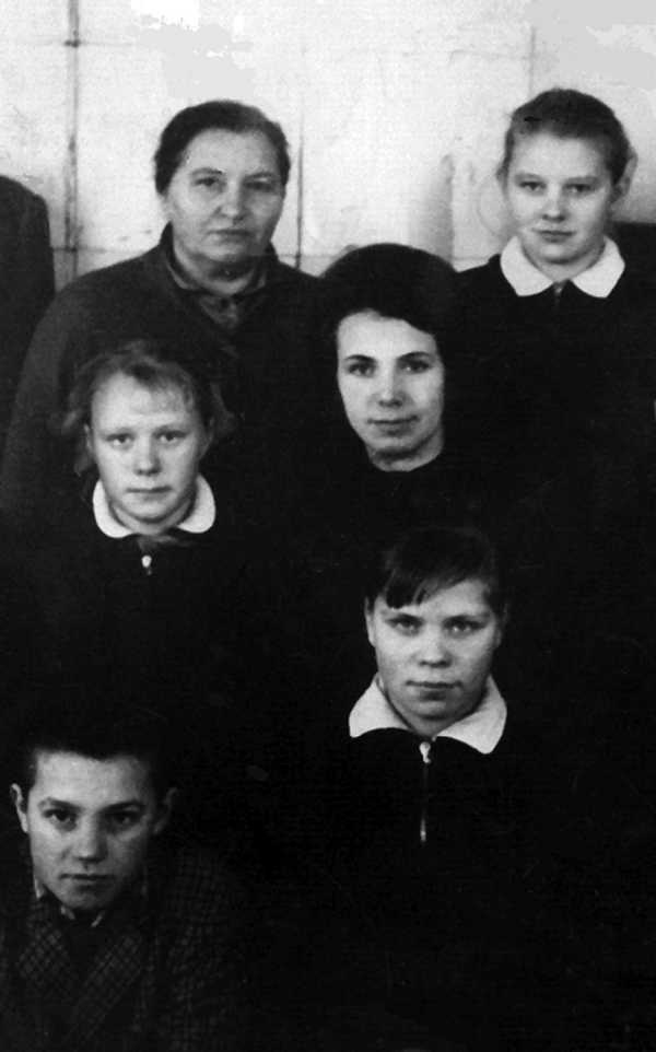 Иллюстрация к книге — Венедикт Ерофеев: посторонний [i_014.jpg]