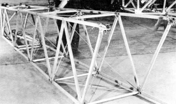 Иллюстрация к книге — «Ураганный» истребитель. «Харрикейны» в бою [i_034.jpg]