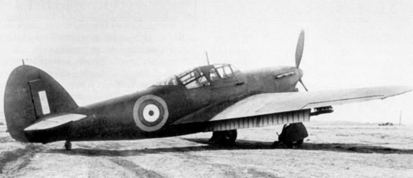 Иллюстрация к книге — «Ураганный» истребитель. «Харрикейны» в бою [i_047.jpg]