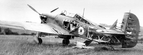 Иллюстрация к книге — «Ураганный» истребитель. «Харрикейны» в бою [i_067.jpg]