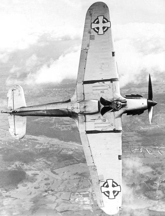 Иллюстрация к книге — «Ураганный» истребитель. «Харрикейны» в бою [i_101.jpg]