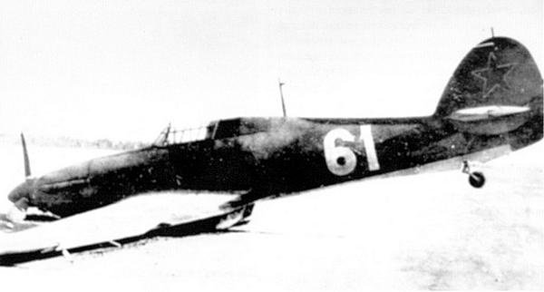 Иллюстрация к книге — «Ураганный» истребитель. «Харрикейны» в бою [i_125.jpg]