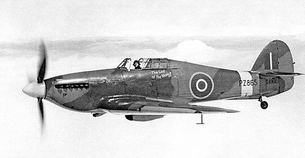 Иллюстрация к книге — «Ураганный» истребитель. «Харрикейны» в бою [i_154.jpg]