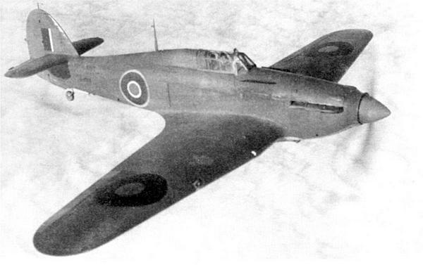 Иллюстрация к книге — «Ураганный» истребитель. «Харрикейны» в бою [i_165.jpg]