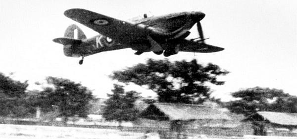 Иллюстрация к книге — «Ураганный» истребитель. «Харрикейны» в бою [i_179.jpg]