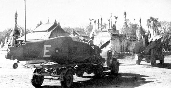 Иллюстрация к книге — «Ураганный» истребитель. «Харрикейны» в бою [i_182.jpg]