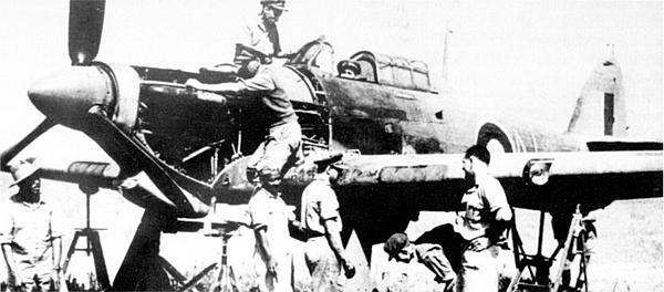 Иллюстрация к книге — «Ураганный» истребитель. «Харрикейны» в бою [i_189.jpg]