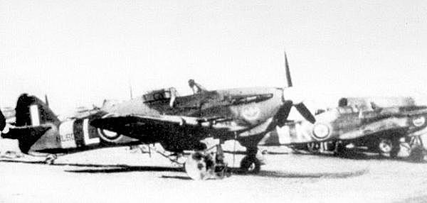 Иллюстрация к книге — «Ураганный» истребитель. «Харрикейны» в бою [i_199.jpg]