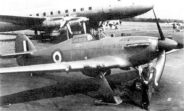 Иллюстрация к книге — «Ураганный» истребитель. «Харрикейны» в бою [i_201.jpg]